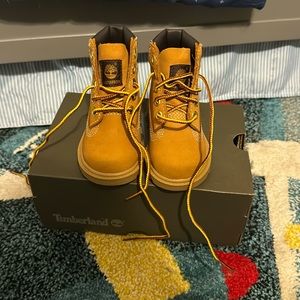Toddler size Tims (4) - Brand new